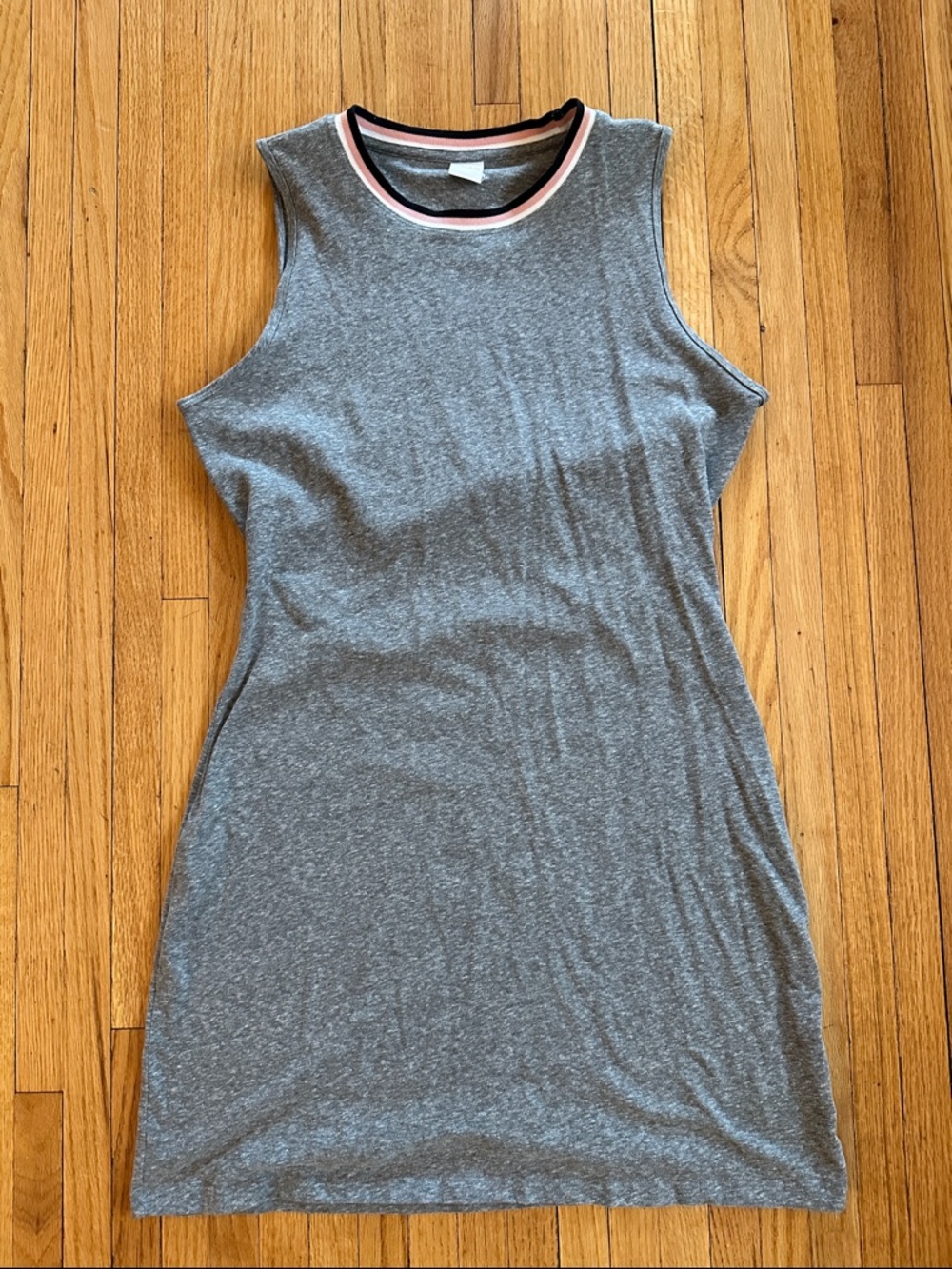 Lole Sleeveless Grey Knit Tank Mini-Dress with Pink Trim | L